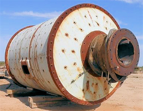 MARCY 10'6" x 14' (3m x 4.3m) Ball Mill, 800 HP (597 kW)